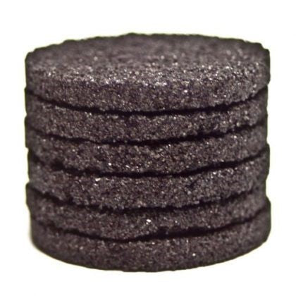 Lifesaver Cube Active Carbon Discs, Stapel aus sechs schwarzen Aktivkohlescheiben