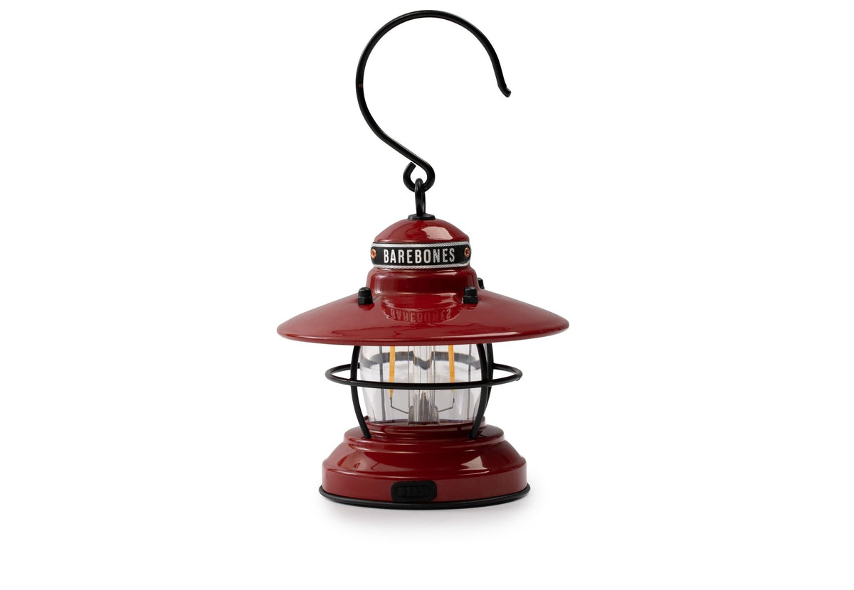 Barebones Mini Camping Lantern in Rot mit schwarzem Aufhängehaken