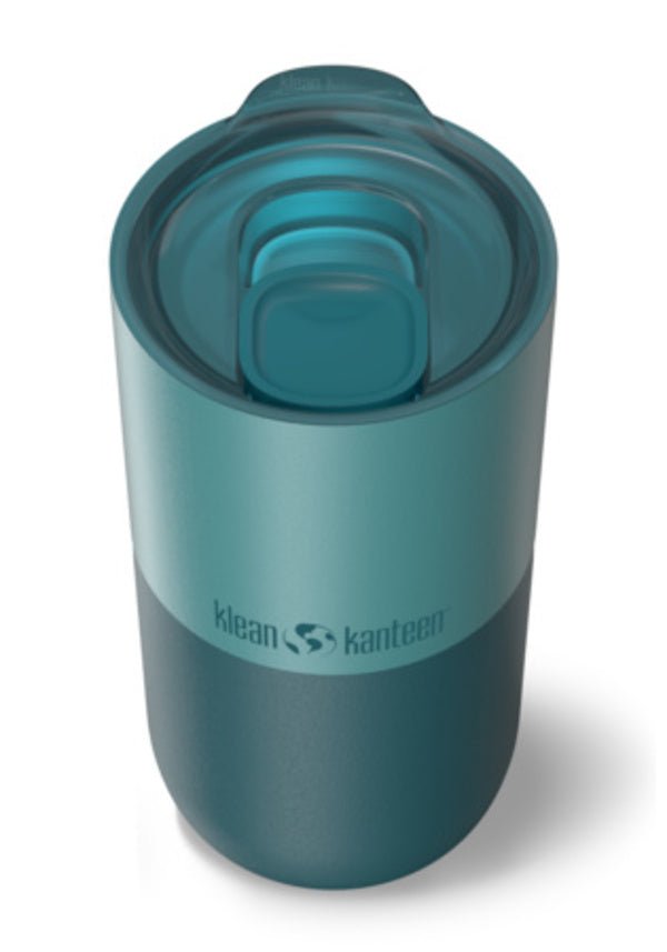 Klean Kanteen Rise Tumbler 473 ml in Türkis mit transparentem Schiebedeckel