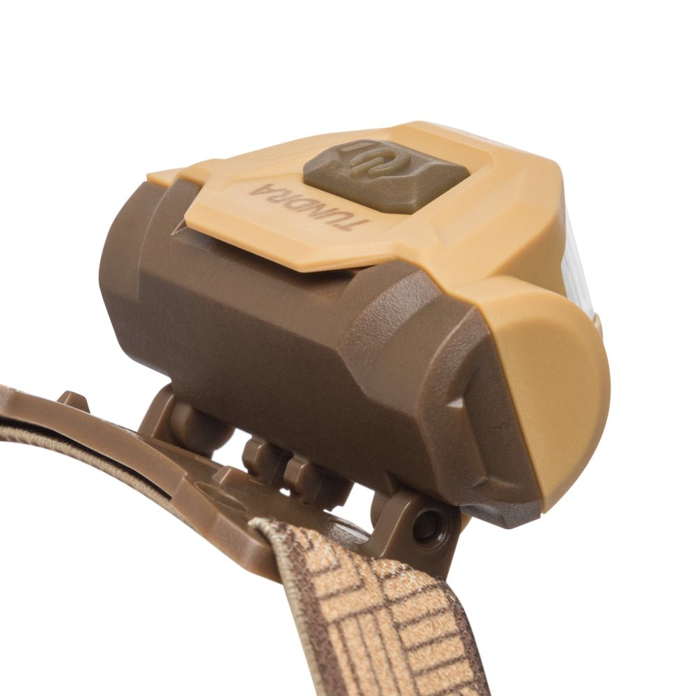 Mactronic Tundra Stirnlampe von der Seite mit kippbarer Halterung am Kopfband