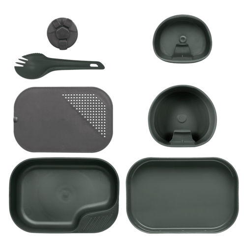 Wildo Camp-A-Box Complete Campingset in Grau mit Tellern, Schüsseln, Spork, Schneidebrett und Kappe