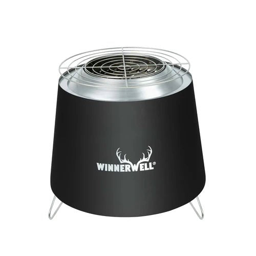Winnerwell Grill Rack auf der schwarzen Tornado Fire Pit mit weißem Winnerwell-Logo