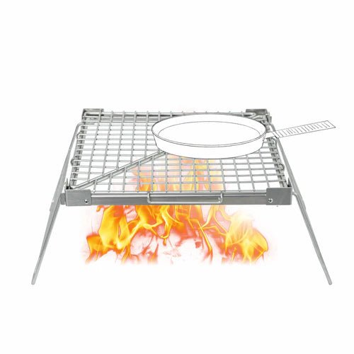 Winnerwell Grill Firepit Grillrost auf Beinen über den Flammen mit einer Pfanne darauf