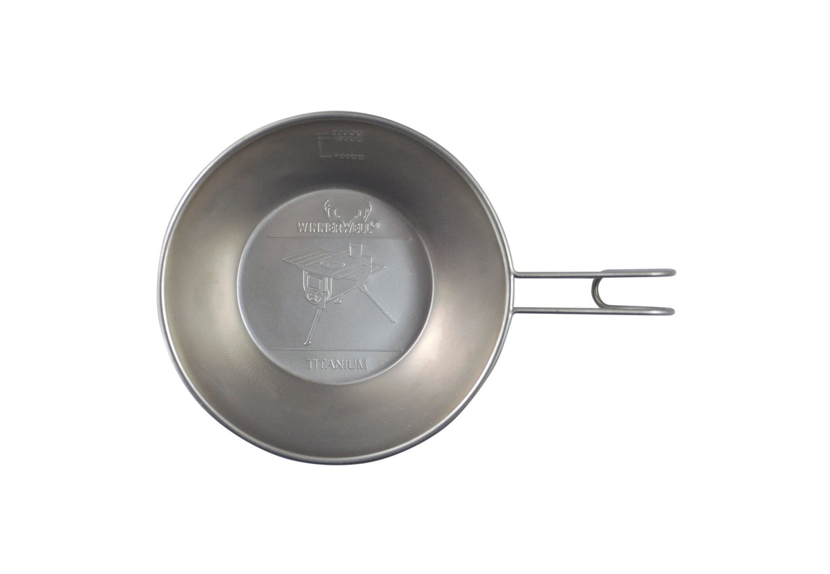 Winnerwell Sierra Cup Titan Schale von oben gesehen mit Logo auf dem Boden und Drahtgriff