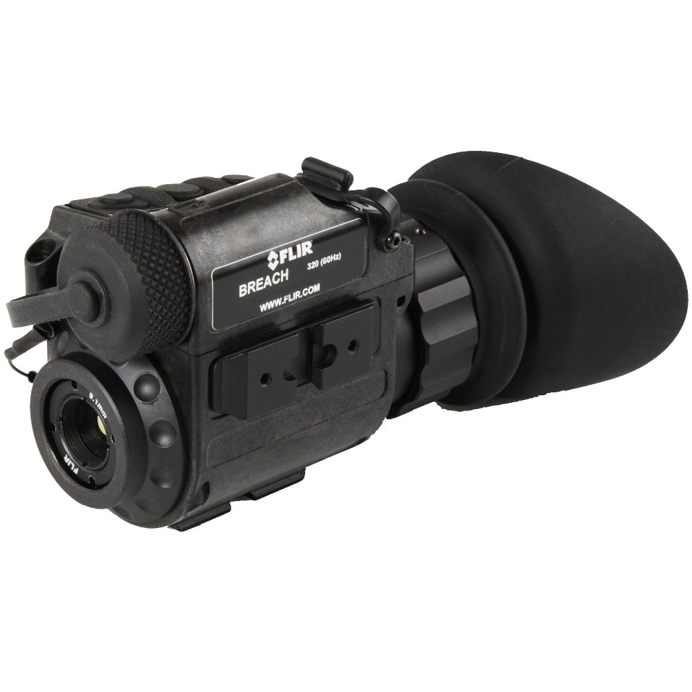 FLIR Breach PTQ136 von der anderen Seite mit Objektiv vorne und Logo auf dem Gehäuse
