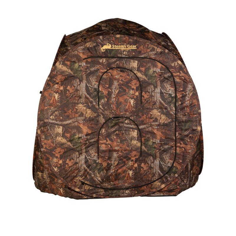 Stealth Gear Two Man Square Hide von vorn, alle Sichtfenster mit Reißverschluss geschlossen