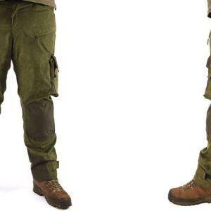 Stealth Gear Hose 2N in Waldgrün, unteres Ende der Hosenbeine mit Riemchen um die Knöchel
