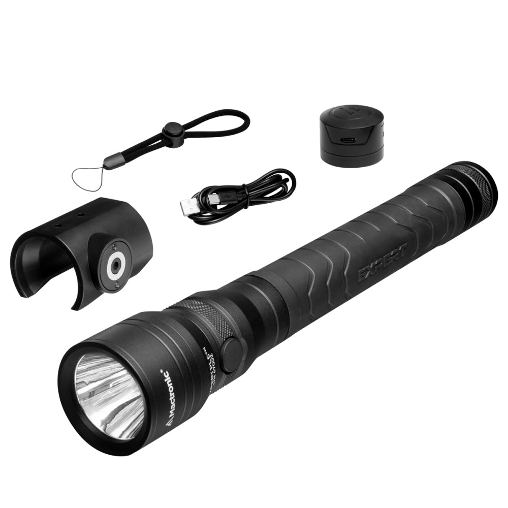 Mactronic Expert PL5 mit separater Halterung, Endkappe, Handschlaufe und USB-Kabel neben der Taschenlampe