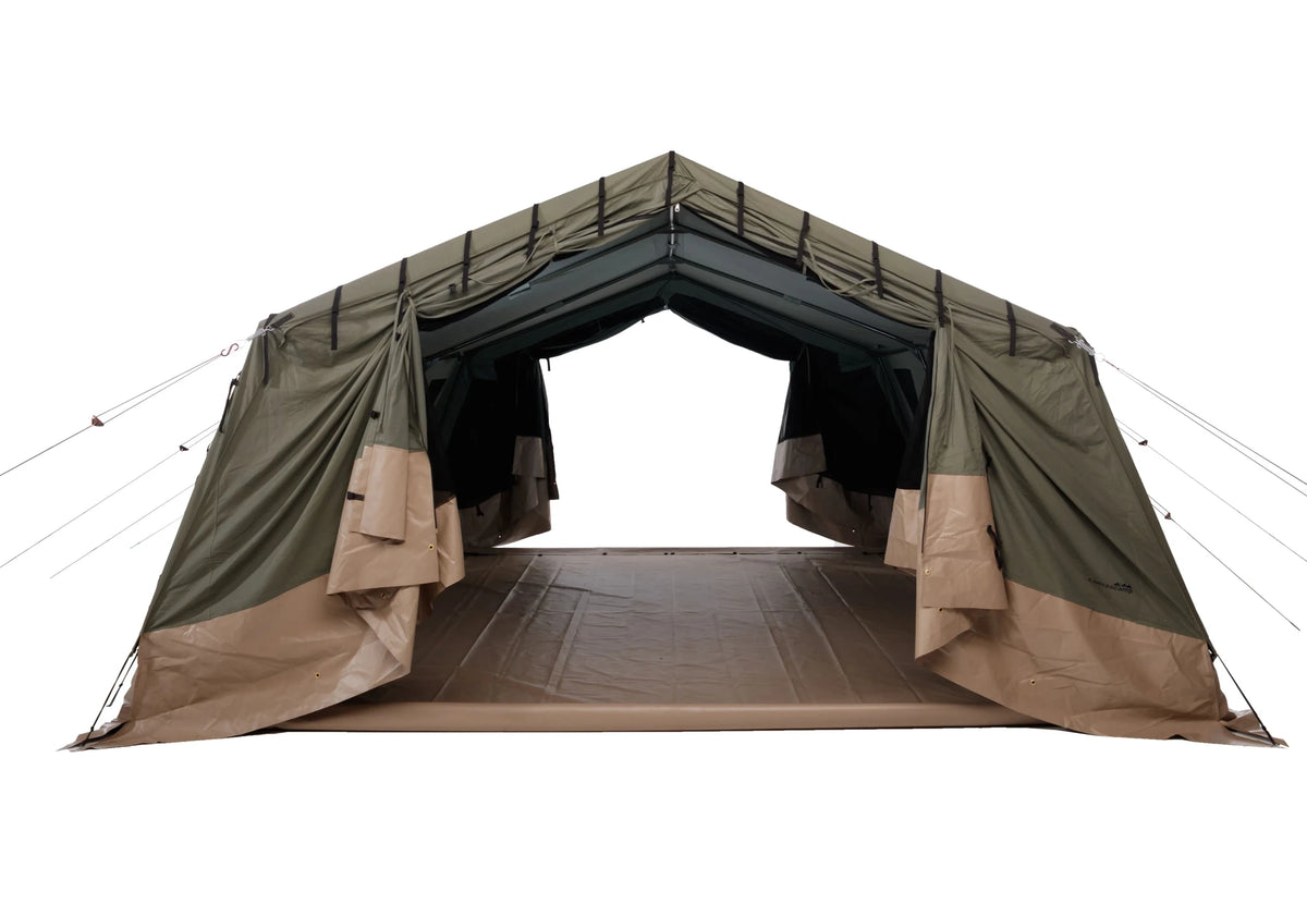 CanvasCamp Mess Apex 5 x 6 von vorne mit beiden Türen offen und Blick quer durch das Zelt