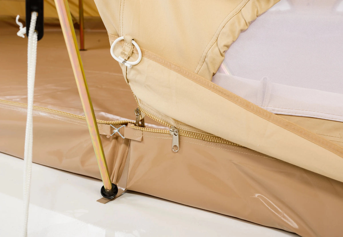 CanvasCamp Sibley ProTech 600 Twin, Unterkante der Wand mit Reißverschluss, Ring und Wandstange
