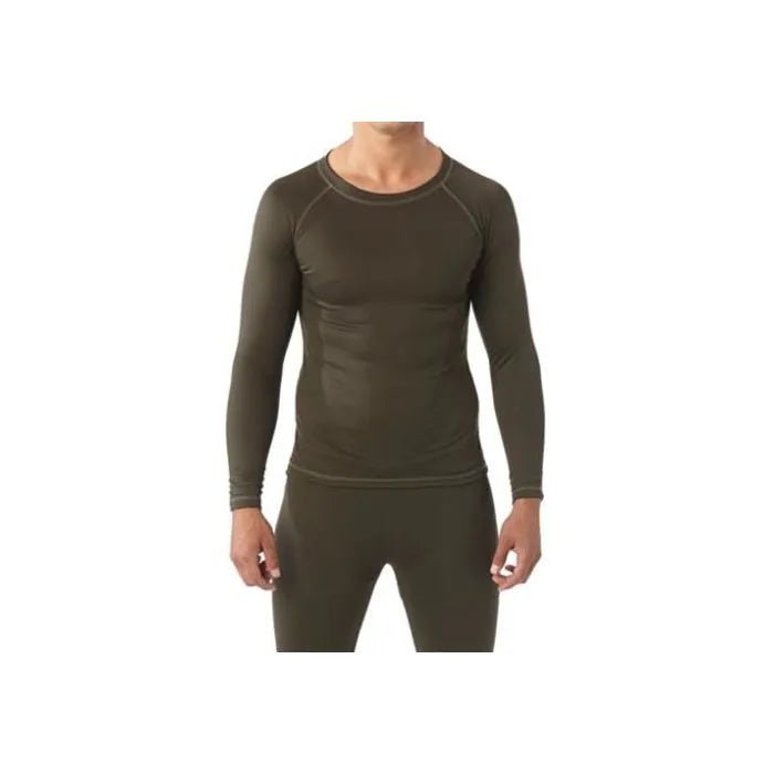 Stealth Gear Extreme Thermo Langarmshirt und Hose in Dunkelgrün, als Unterwäsche getragen