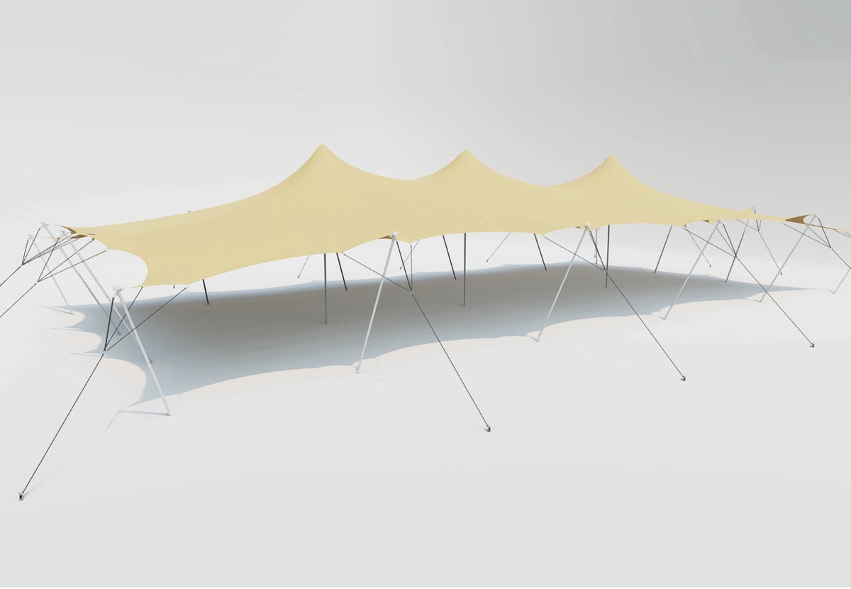 CanvasCamp Stretch Tent Q2 als extra langes Zelt mit drei Spitzen in einer Reihe