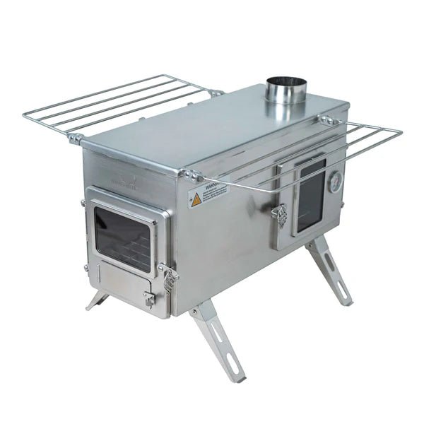 Winnerwell Ovenstove Holzofen mit Backofen, schräg von vorne mit Seitenablagen und Backofentür mit Thermometer