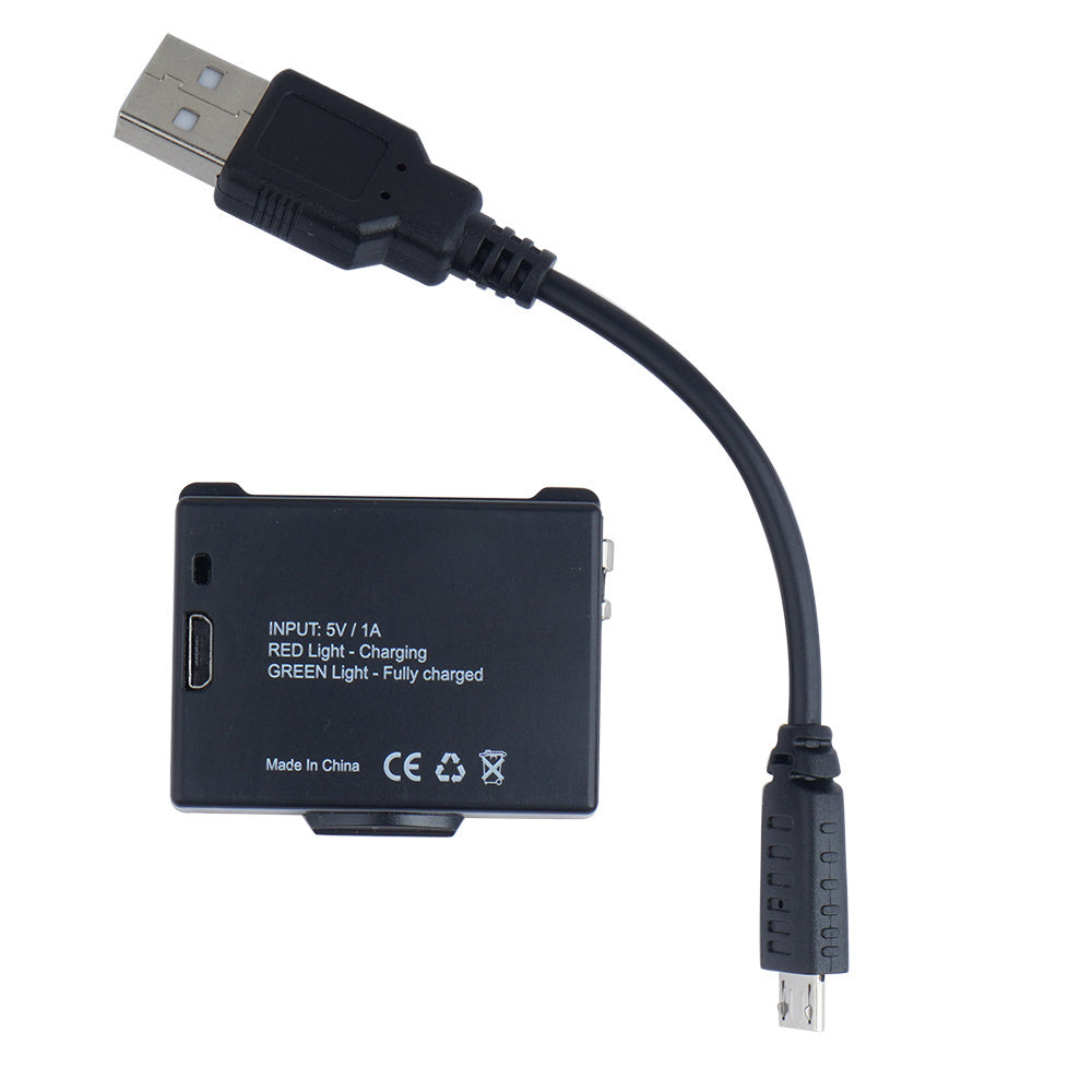 Mactronic Base Camp wiederaufladbarer Akku mit kurzem USB-Kabel, Rückseite mit Ladeinformationen